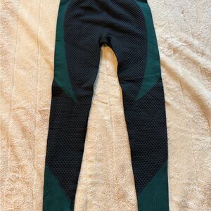 New Mix Black and Green Leggings